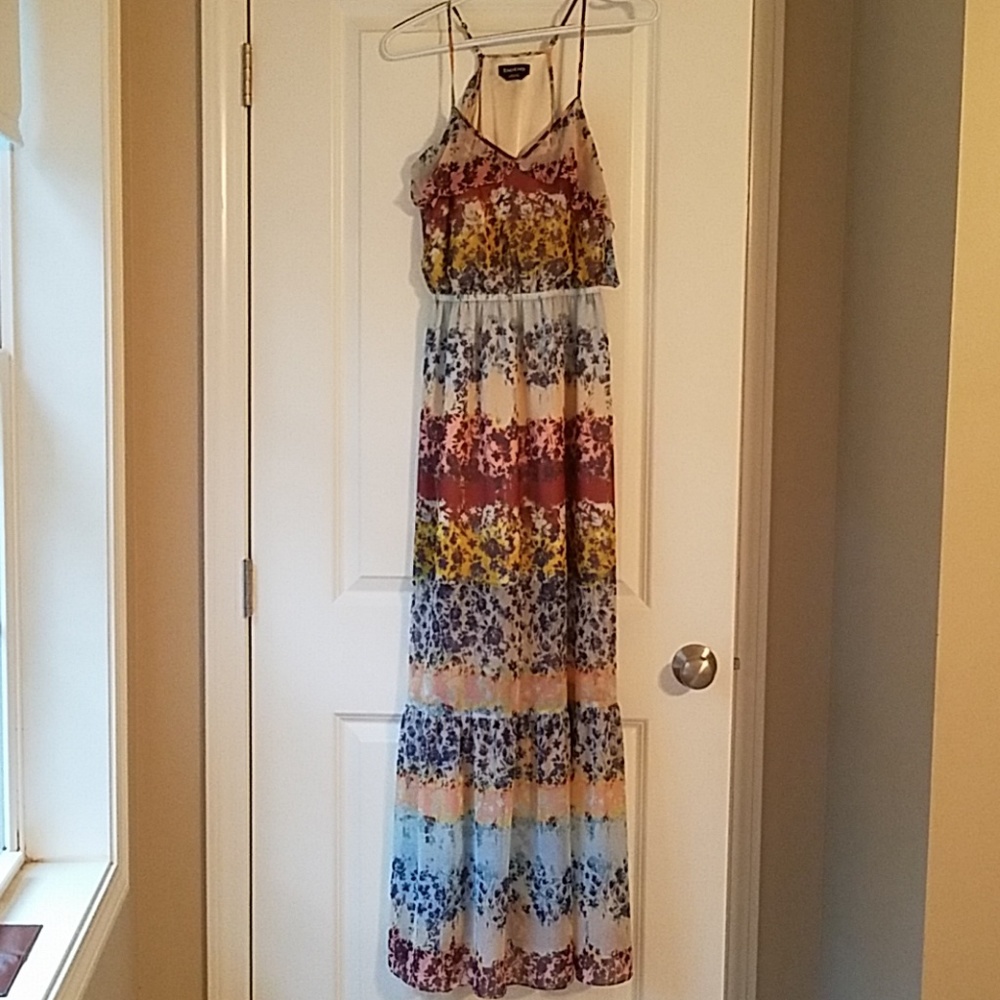 BeBe dress